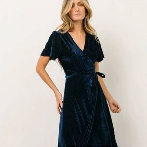 NEW Baltic Born Andi BLUE Velvety Ribbed Wrap Dress Size Large
